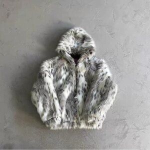 ‼️RARE‼️Corteiz Faux Fur Hooded Jacket (all sizes)